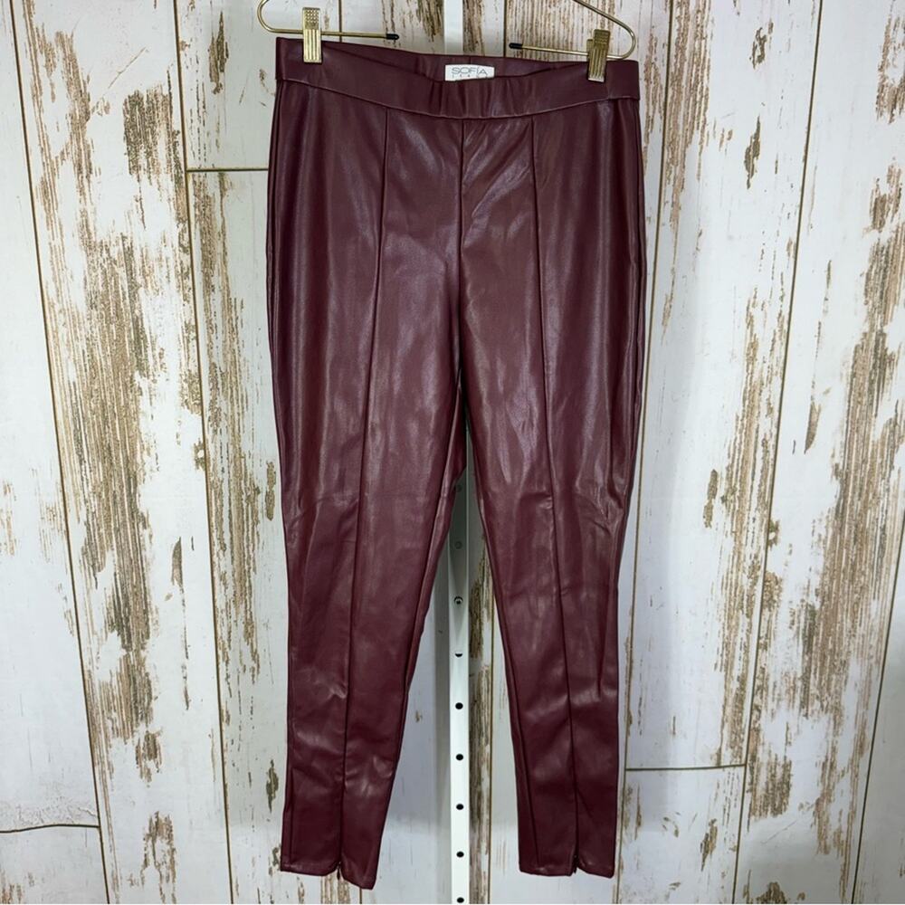 Sofia Jeans by Sofia Vergara Burgundy Faux Leather Leggings. Size 6.